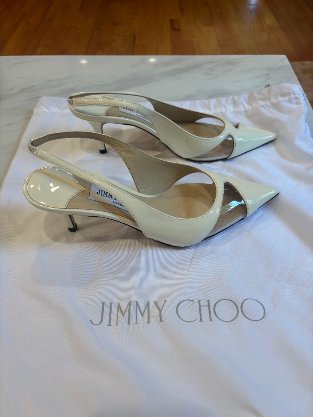 Jimmy Choo/37 (US 7)/Off White